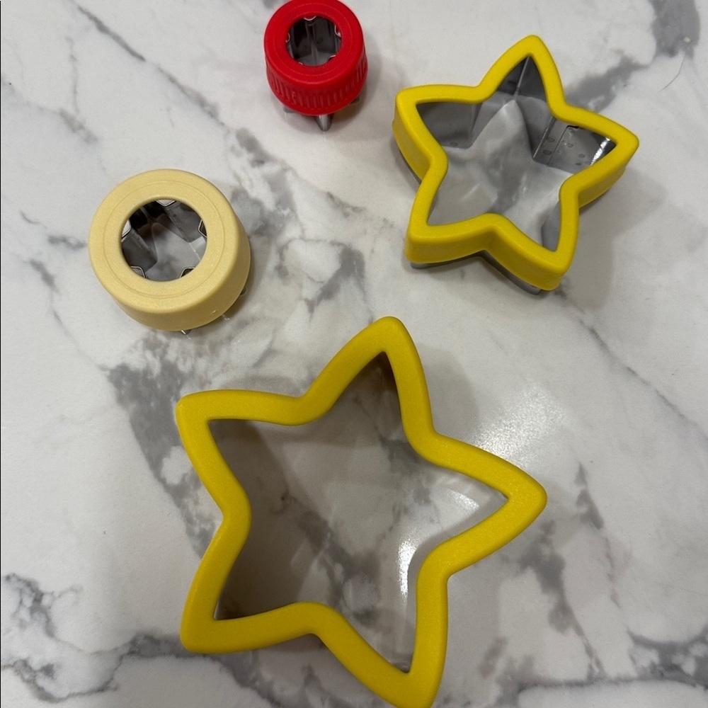 Set of 4 Star Cookie Cutters - Picture 2 of 2